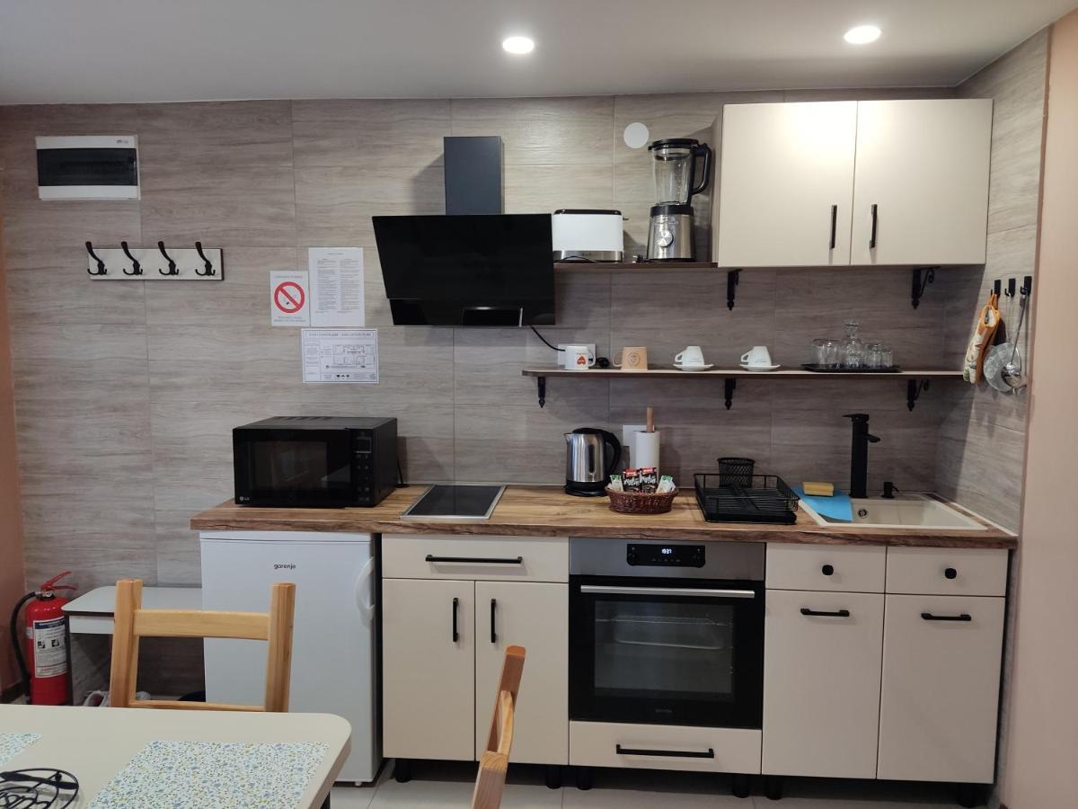 Apartmani Sladjana Novi Sad Ngoại thất bức ảnh